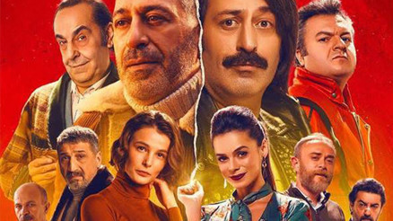 Karakomik Filmler 2: Deli- Emanet konusu nedir, oyuncuları kimler Karakomik Filmler: 2 Deli- Emanet televizyonda Karakomik Filmler 2: Deli- Emanet konusu nedir, oyuncuları kimler Karakomik Filmler: 2 Deli- Emanet televizyonda