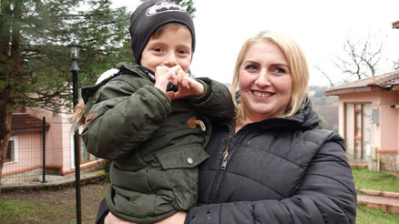 Oğlunu Türkiye’ye götürdü, 4 günde...