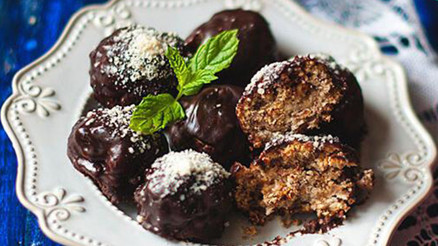 Elmalı profiterol tarifi ve malzemeleri: Elmalı profiterol nasıl yapılır