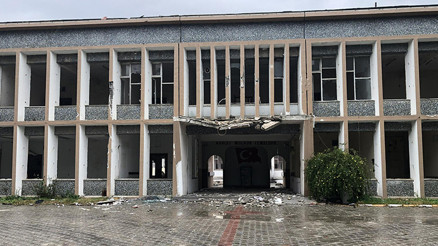 Tarihi Buca Cezaevinde yıkım başladı