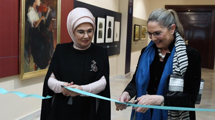 Emine Erdoğan ile Michal Herzog Ankara’da sergi açılışı yaptı