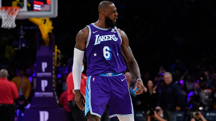 LeBron James 50 attı, Lakers Wizardsı devirdi LeBron James 50 attı, Lakers Wizardsı devirdi