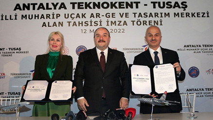 Bakan Varanktan önemli Milli Muharip Uçak açıklaması Bakan Varanktan önemli Milli Muharip Uçak açıklaması