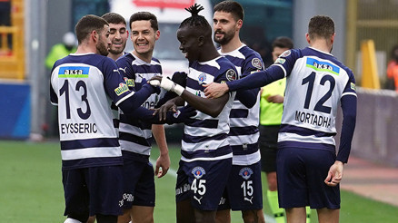 Kasımpaşa 3 - 1 Çaykur Rizespor (Maç özeti ve goller)