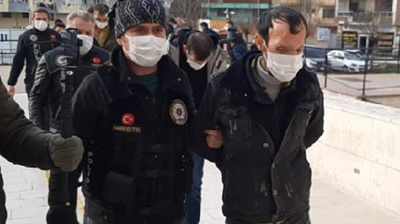 Türkiyenin ilk yüz nakli yapılan kişilerinden Recep Sert gözaltında: Ben yapmadım, göreceksiniz Türkiyenin ilk yüz nakli yapılan kişilerinden Recep Sert gözaltında: Ben yapmadım, göreceksiniz