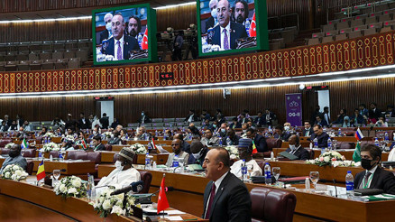 Dışişleri Bakanı Çavuşoğlundan Ukrayna açıklaması: Bizim için Harkovda dökülen kan da Halep de dökülen kan da bir Dışişleri Bakanı Çavuşoğlundan Ukrayna açıklaması: Bizim için Harkovda dökülen kan da Halep de dökülen kan da bir