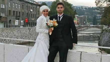 Reshad Strik (Ailenin Yeni Üyesi Reşat) kimdir, nereli Reshad Strikin eşi Sabina Strik hakkında bilgiler Reshad Strik (Ailenin Yeni Üyesi Reşat) kimdir, nereli Reshad Strikin eşi Sabina Strik hakkında bilgiler