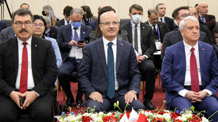 Üniversiteye performansa göre kaynak