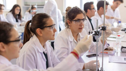 8 yıllık tam burslu eğitim fırsatı için başvurular devam ediyor