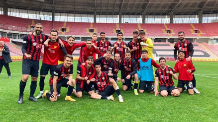 Eskişehirspor, Akhisarsporu eli boş gönderdi