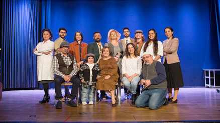 ‘Misafir Bavul’a seyirciden tam not