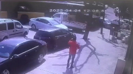 Son dakika... İETT otobüsü 4 araca çarptı: Yaralılar var