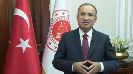 Bakan Bozdağ: Avukatlar ile ilgili yeni adımlar atacağız