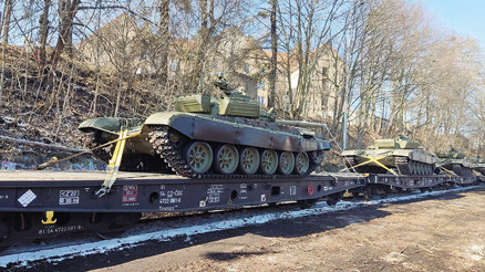 Bir NATO üyesinden ilk tank sevkıyatı: Çekya, Rus yapımı silahları Ukraynaya yolluyor Bir NATO üyesinden ilk tank sevkıyatı: Çekya, Rus yapımı silahları Ukraynaya yolluyor