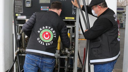 Üç istasyona kaçak akaryakıt operasyonu