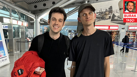 Vitalik Buterin İstanbul uçağına bindi