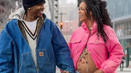 Amina Muaddi kimdir Rihanna ve Amina Muaddi ayrıldı mı İhanet iddialarıyla gündeme geldi Amina Muaddi kimdir Rihanna ve Amina Muaddi ayrıldı mı İhanet iddialarıyla gündeme geldi