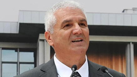 Sabri Çelik kimdir MHK Başkanı Sabri Çelik hakkında bilgiler Sabri Çelik kimdir MHK Başkanı Sabri Çelik hakkında bilgiler