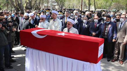 Şehit üsteğmen, Kayseride son yolculuğuna uğurlandı