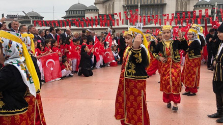 İstanbul’da 23 Nisan Kutlamaları