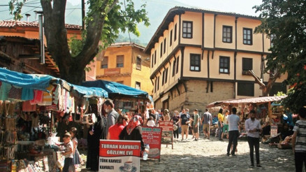 750 yıllık köyde sakin bir mola verelim