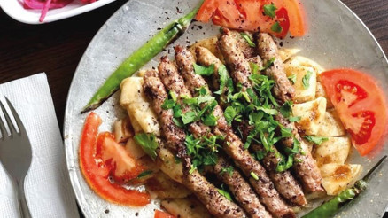 Bayramda yollardayız, aç kalamayız Bayramda yollardayız, aç kalamayız