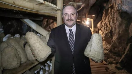 Bakan Varank’tan Türk rokforuna inceleme