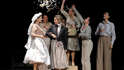 Yeni Tiyatro Dergisi Ödüllerinde en iyi oyun: Yaftalı Tabut