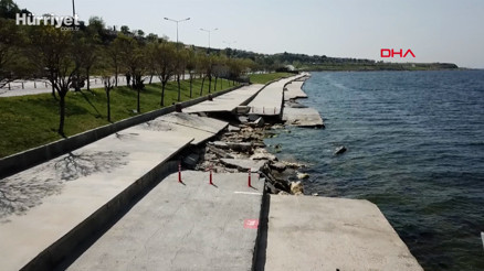 Beylikdüzü sahilinde yürüyüş yolu çöktü