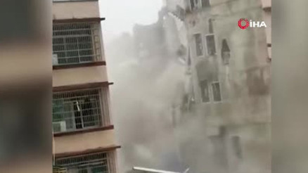Çinde bina çöktü Arama kurtarma çalışmaları sürüyor