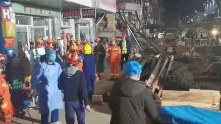 Çin’de çöken 8 katlı binada can kaybı 53’e ulaştı