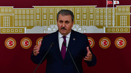 BBP Genel Başkanı Desticiden Anneler Günü mesajı