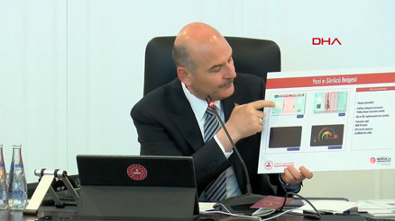 Bakan Soylu duyurdu: İşte Yerli e-Pasaport, yeni e-Mavi Kart ve yeni e-Sürücü Belgesi Bakan Soylu duyurdu: İşte Yerli e-Pasaport, yeni e-Mavi Kart ve yeni e-Sürücü Belgesi
