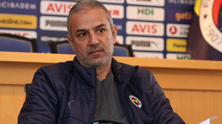 Fenerbahçede transfer planı ve ayrılacak isimler Rotayı İsmail Kartal çizecek... Fenerbahçede transfer planı ve ayrılacak isimler Rotayı İsmail Kartal çizecek...