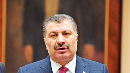 Bakan Koca: Duruşmada kendilerine yakışanı giyerler