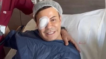 Fatih Ürek sağ gözünden ameliyat oldu