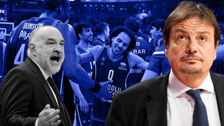 Son Dakika: Anadolu Efes ve Ergin Ataman tarih yazdı Son dokunuşlar kupayı getirdi... Maç sonu sihirbazı, raf ömrü dolmuş ihtiyar delikanlılarıyla... Son Dakika: Anadolu Efes ve Ergin Ataman tarih yazdı Son dokunuşlar kupayı getirdi... Maç sonu sihirbazı, raf ömrü dolmuş ihtiyar delikanlılarıyla...