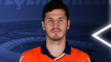 Son dakika: Başakşehirde Salih Uçan ve Pizzi ile yollar ayrıldı