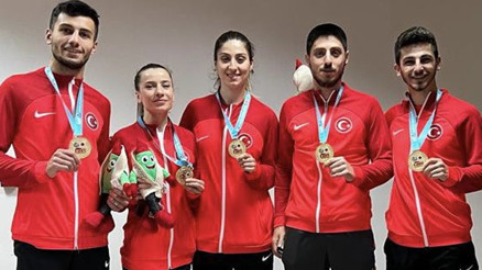 Karatede altın gün Millilerden madalya şov