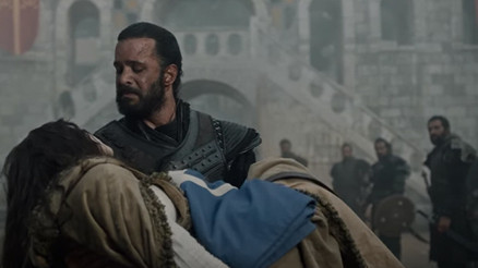 Alparslan Büyük Selçuklu sezon finali izle: Alparslan Büyük Selçuklu 27.  son bölümde Akça Hatun öldü mü Fahriye Evcen diziden ayrıldı mı