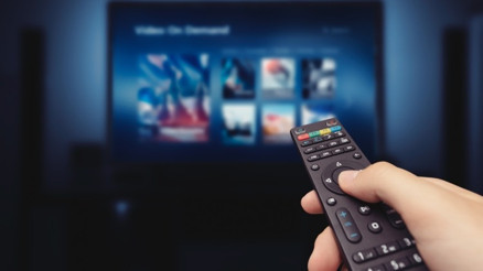 Kanal D, ATV, Fox Tv, Star Tv, TV8, TRT1, Show TV yayın akışı ve tv rehberi 2 Haziran 2022 Perşembe Bugün televizyonda neler, hangi diziler var