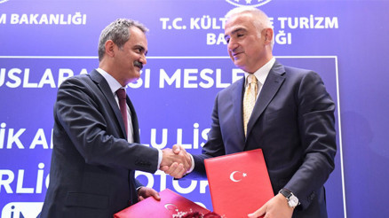 Meslek liselerine uluslararası öğrenci
