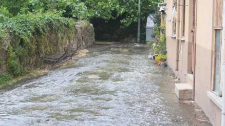 Orduda patlayan ana su borusu, taşkına neden oldu