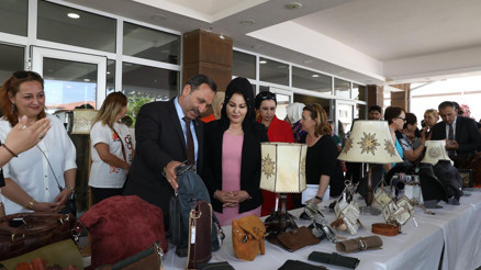 Gelenekten Geleceğe sanat eserleri