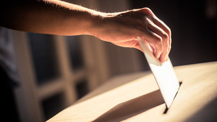 Kazakistan’da anayasa değişikliğine yüzde 77 “evet”