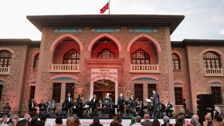 Cumhuriyet Müzesinde anlamlı akşam Cumhuriyet Müzesinde anlamlı akşam
