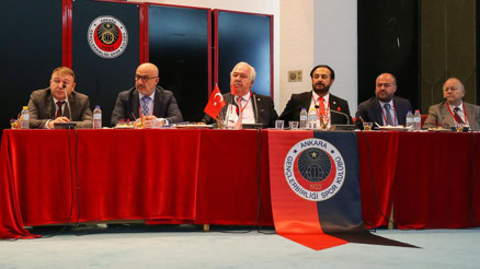 100. yılın ateşi yandı