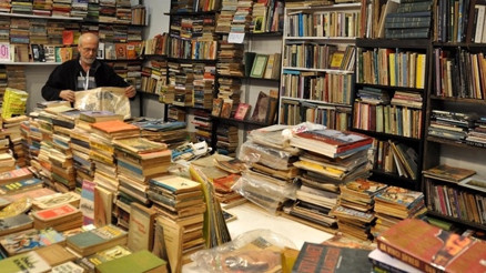 Toplumsal belleğin peteği: Sahaflar