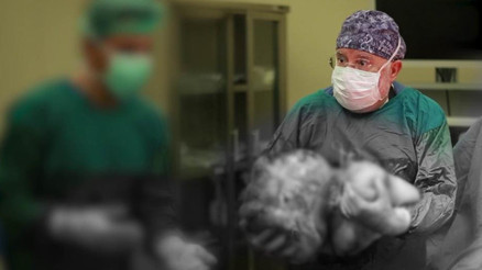 Doktor bile şaşkına döndü: Ameliyata 65 kilo girdi, 48 kilo çıktı Doktor bile şaşkına döndü: Ameliyata 65 kilo girdi, 48 kilo çıktı
