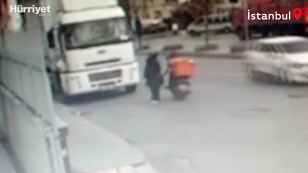 Motokuryeden minibüs bekleyen kadına taciz